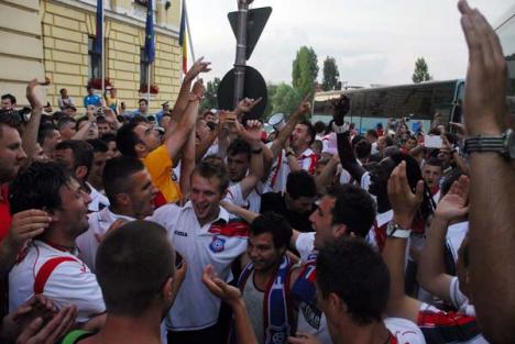 Victoria furată: FC Bihor a ratat Liga I din cauza politicienilor şi a conducătorilor clubului
